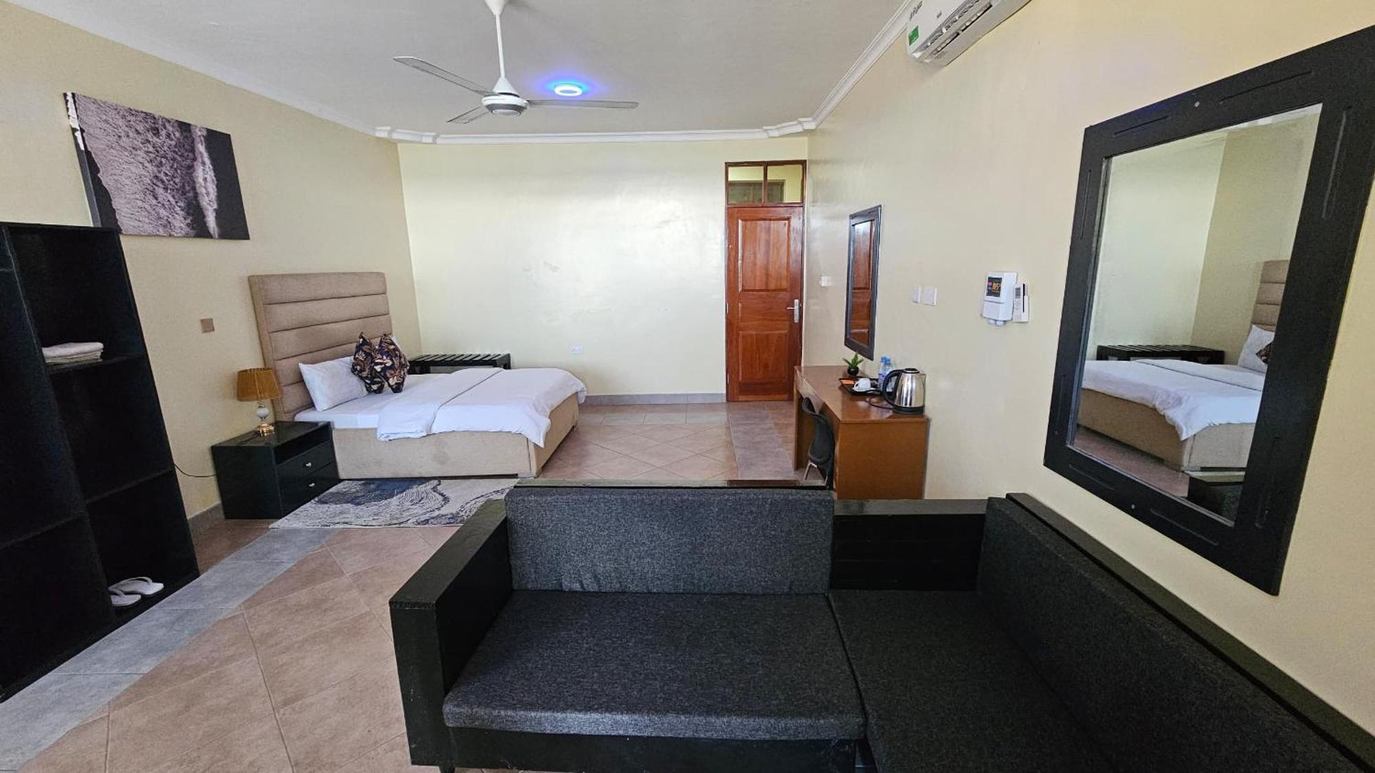 Genesis Retreat House Hotel Mtwara Exterior photo